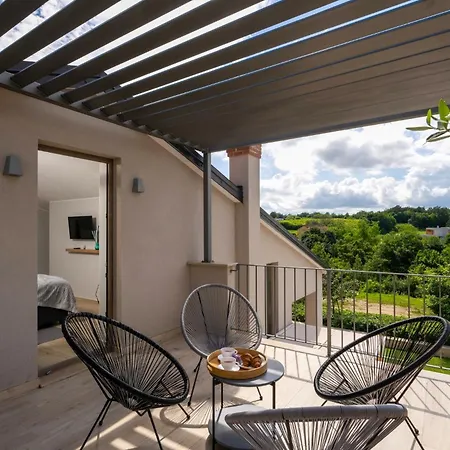 Rotonda By Briskva Pazin