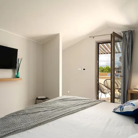 Villa Rotonda By Briskva